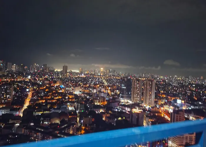 Aparthotel Air Residences Condotel In Makati Cityph